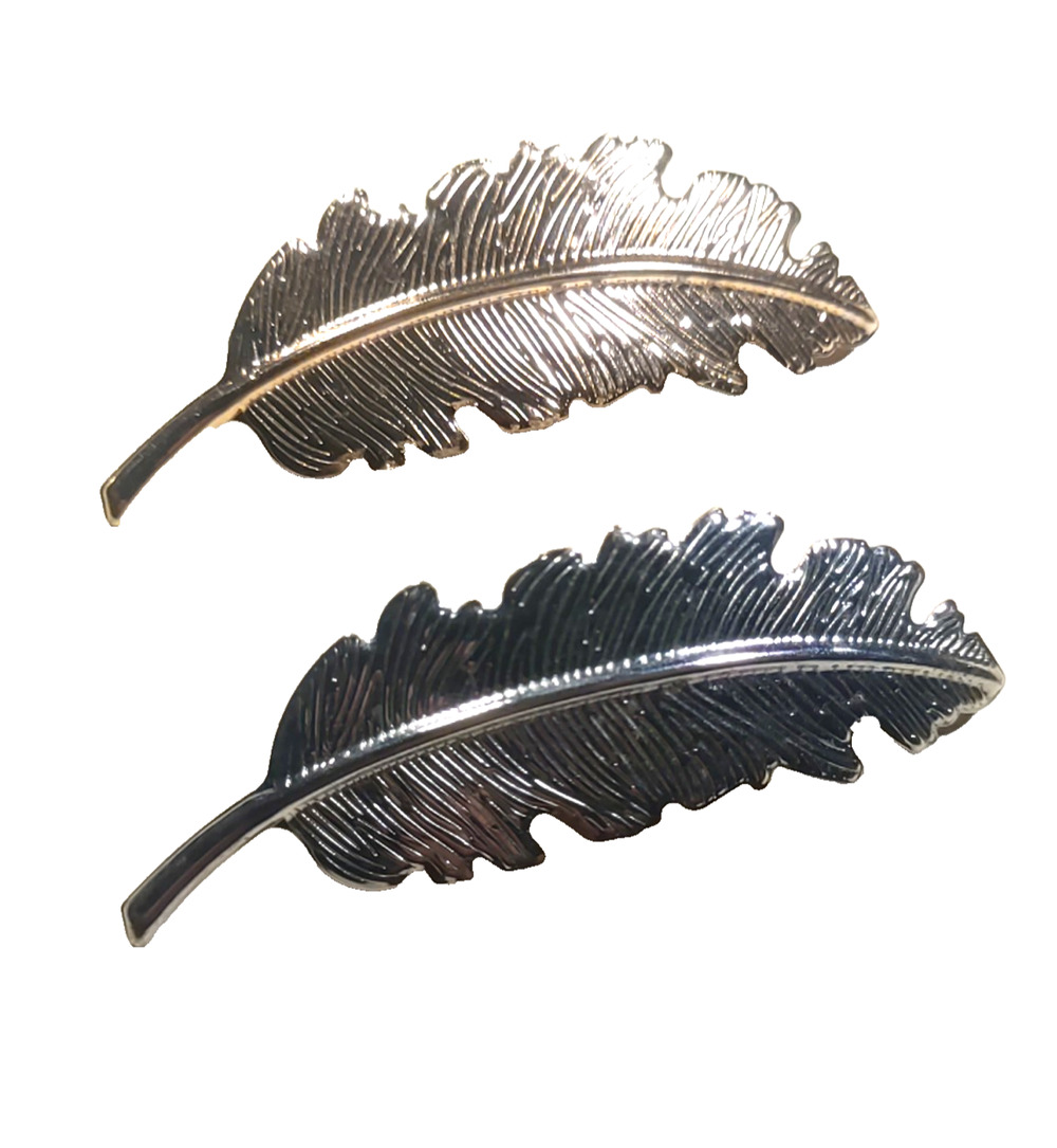 Lot Of 2 Hair Barrettes Tension clip Feather Silver Gold Tone Light Weight